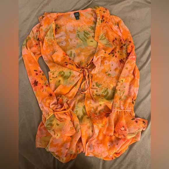 Jacket - Picture 1 of 2